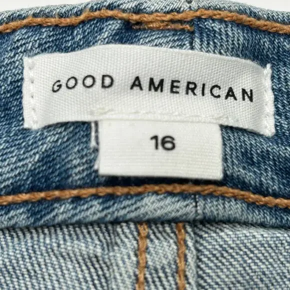 Good American Bombshell Rhinestone Fringe Cutoff Jean Shorts Blue Women 16 NWT - Picture 2 of 12